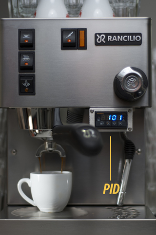 Illustration for article titled Espresso 101: The Methods and Machines Behind the Perfect Shot